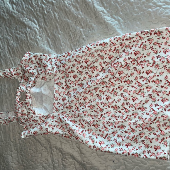 Forever 21 floral dress - Picture 2 of 2